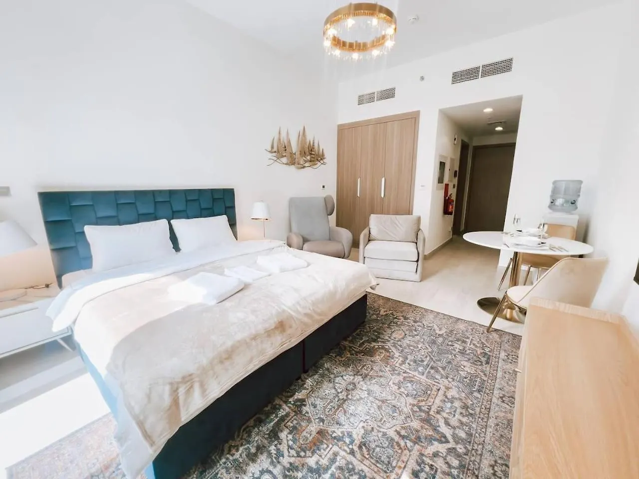 Egate - Studio - 6Th Floor With Pool View - Dubai - 17-626 United Arab Emirates