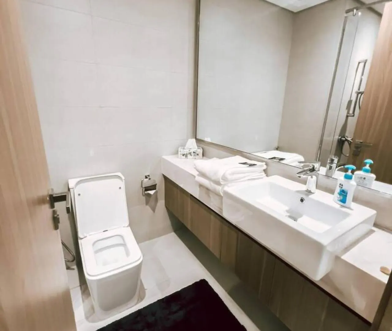Egate - Studio - 6Th Floor With Pool View - Dubai - 17-626