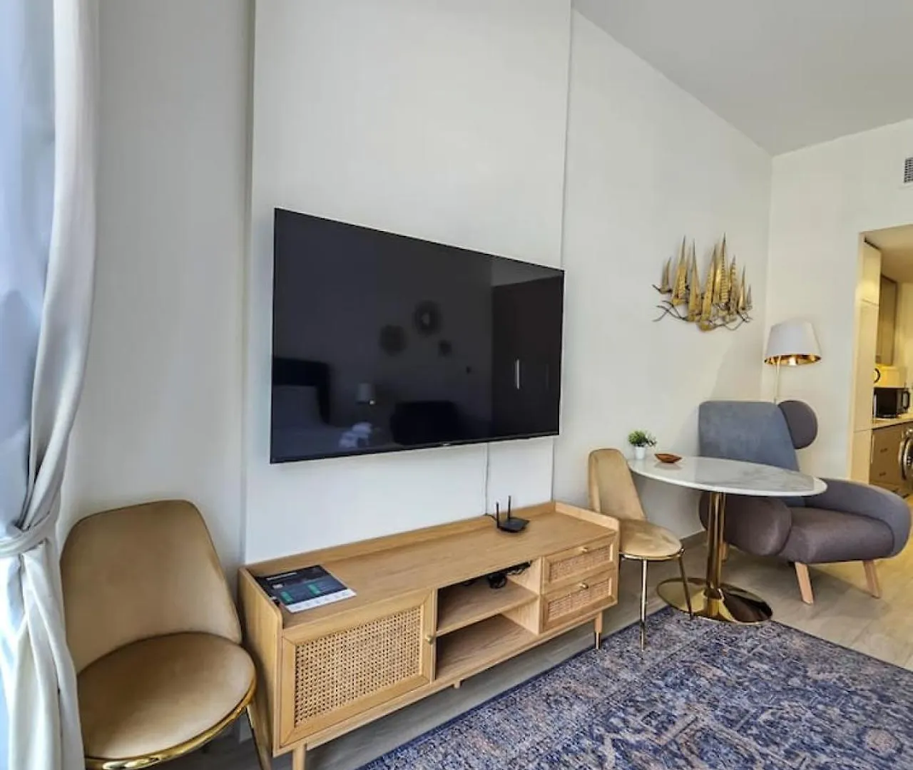 Egate - Studio - 6Th Floor With Pool View - Dubai - 17-626 0*,